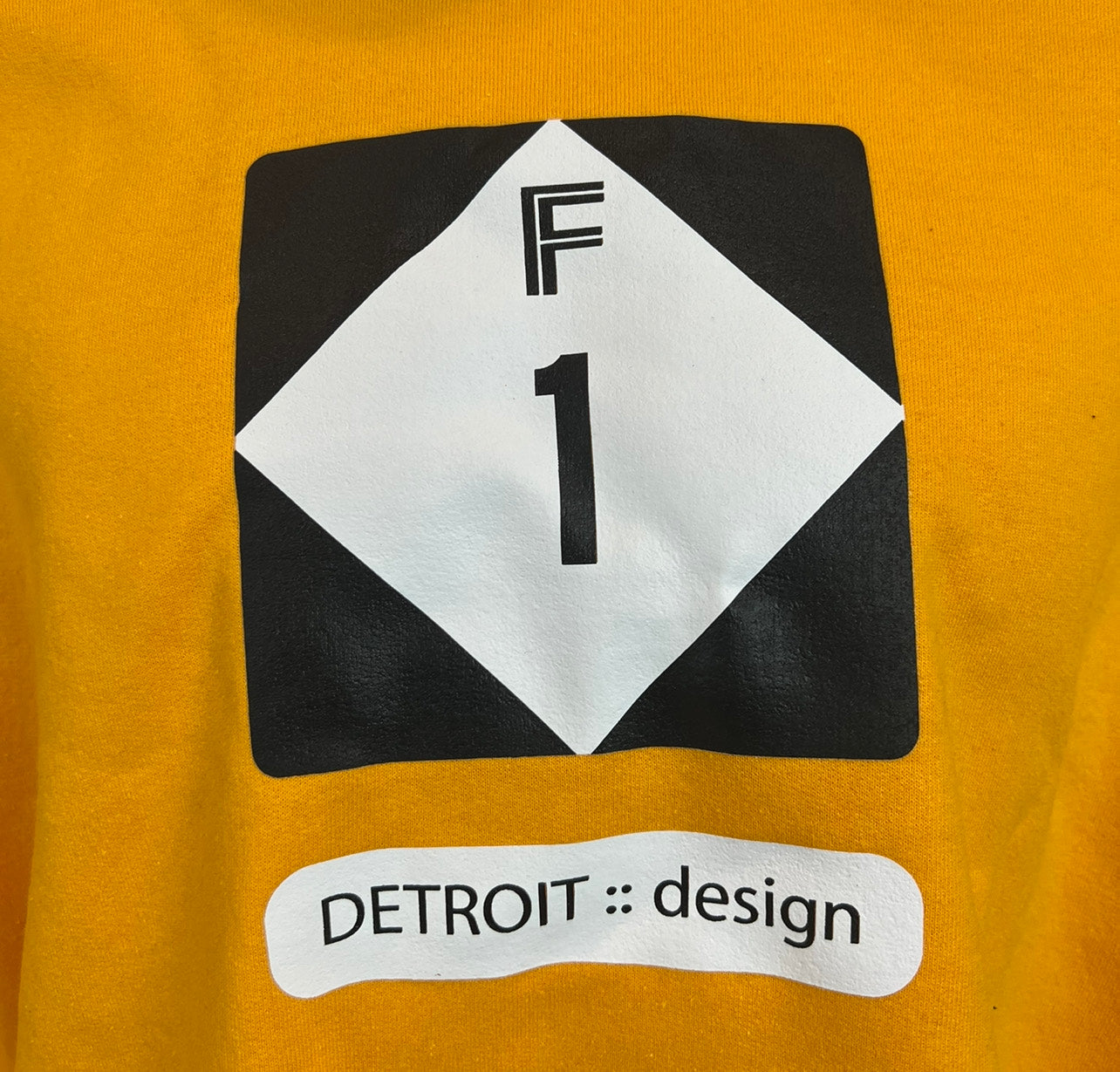 FIGO F1 Crewneck